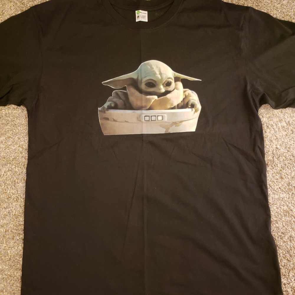 Men's Large shirt Grogu Baby Yoda